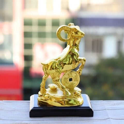 Tượng Dê vàng Thịnh Vượng