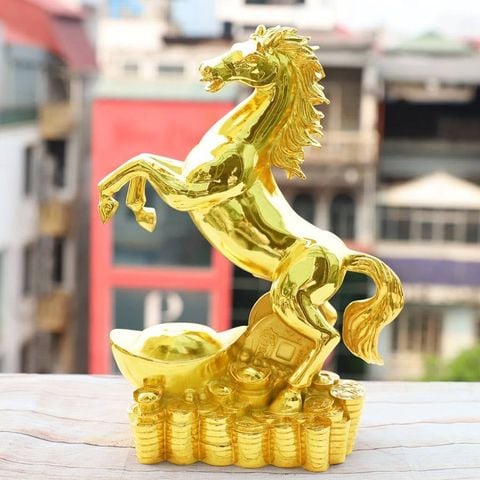 Tượng Ngựa Thịnh vượng
