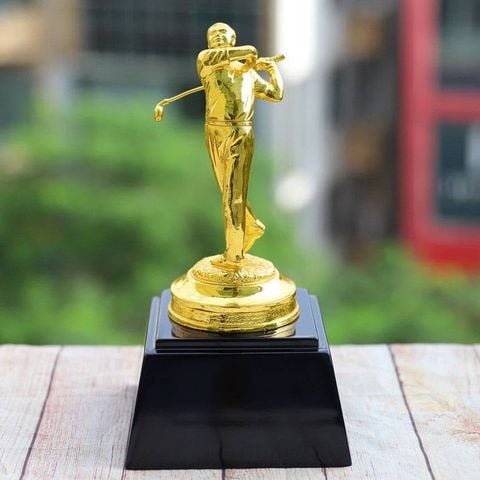 Tượng người đánh Golf mạ vàng - Nam Golfer