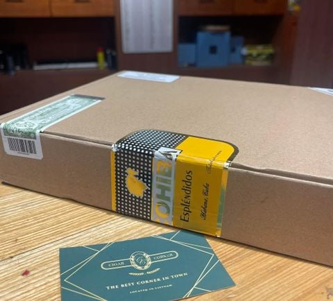 Cohiba Esplendidos 25s (Giá: Liên hệ)