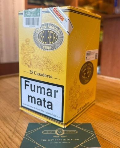 #Jose L.Piedra #Cazadores-25s (giá: liên hệ)