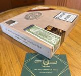 Hoyo de Monterrey Elegantes LCDH (Giá: Liên hệ)