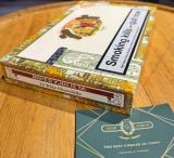 Romeo Y Julieta Wide Churchill 10s (Giá: Liên hệ)