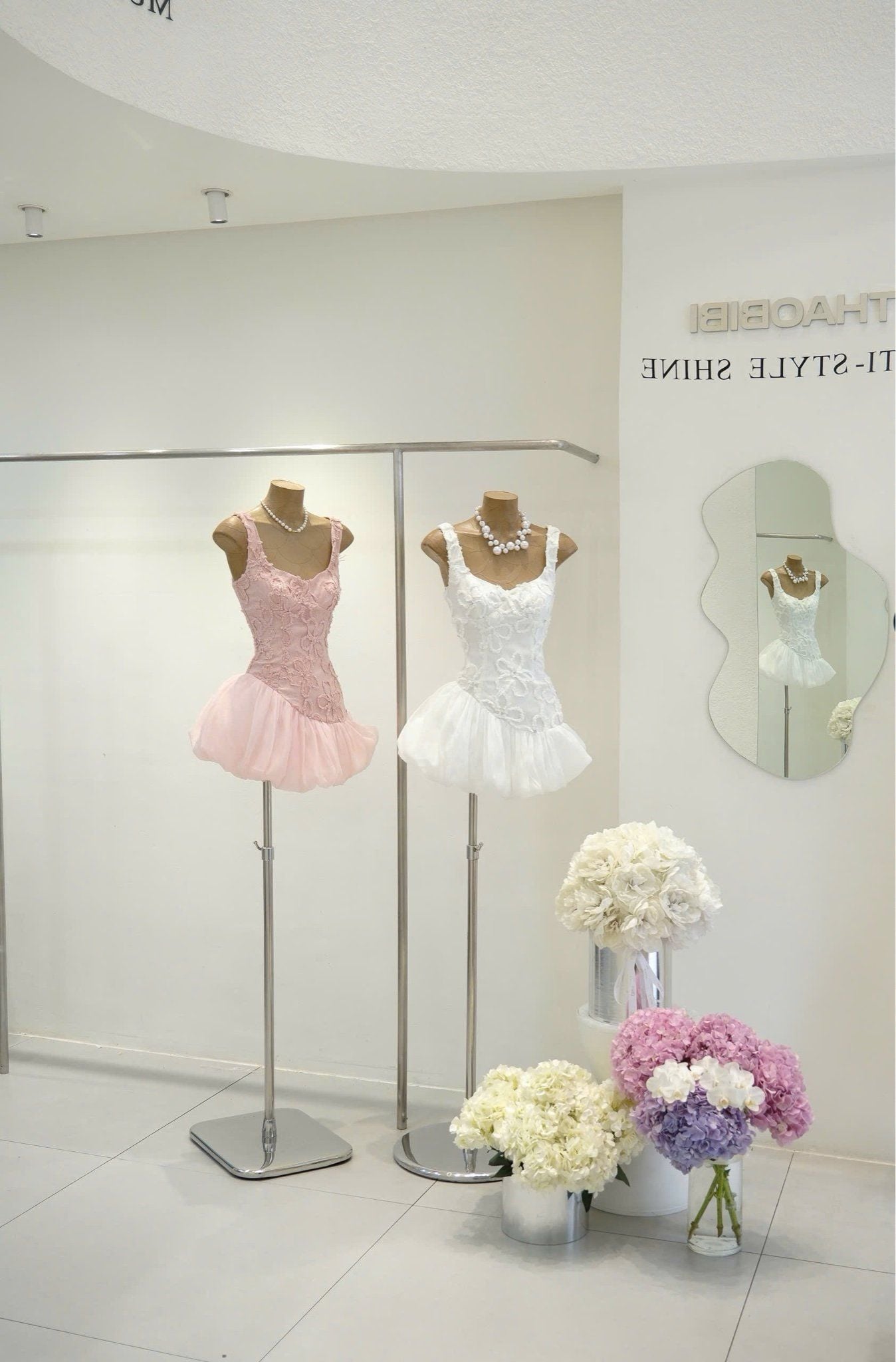 Đầm Tùng Bí Hoa Nổi