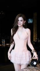 Đầm Yếm Chéo Dây Bèo Tầng