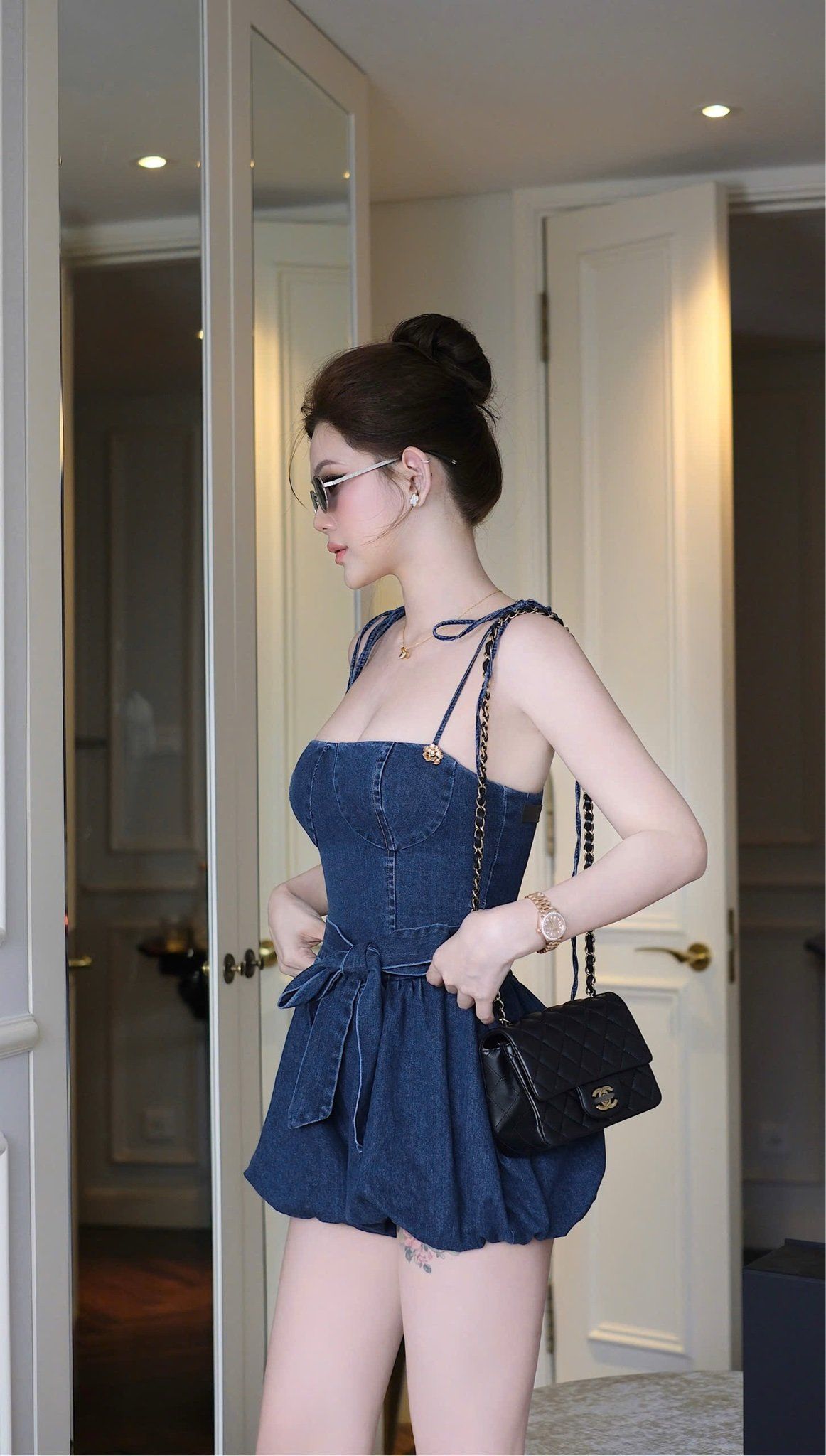 Jum Jean Bí Cột Nơ Eo
