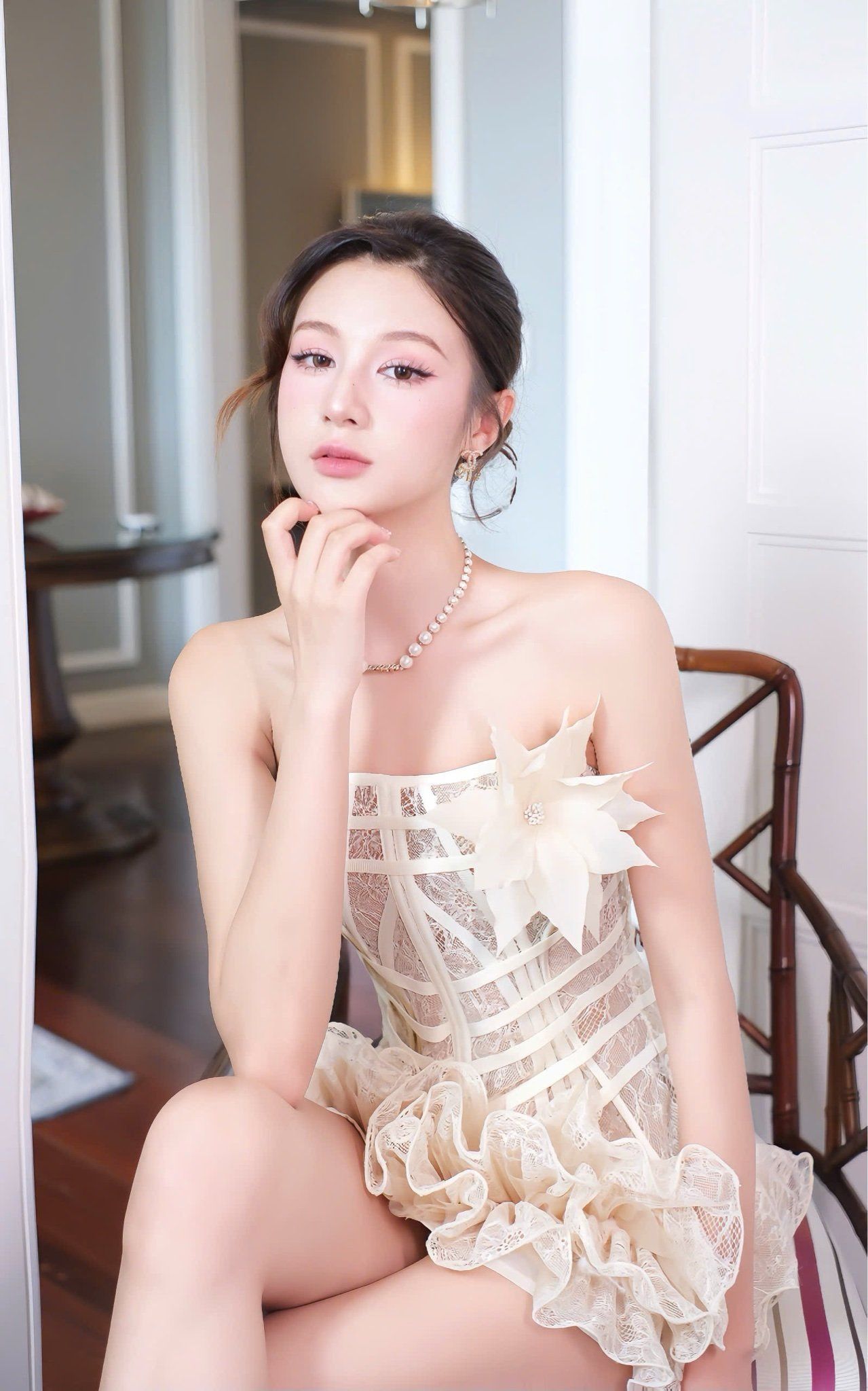 Đầm Cup Lưới Tầng Bèo