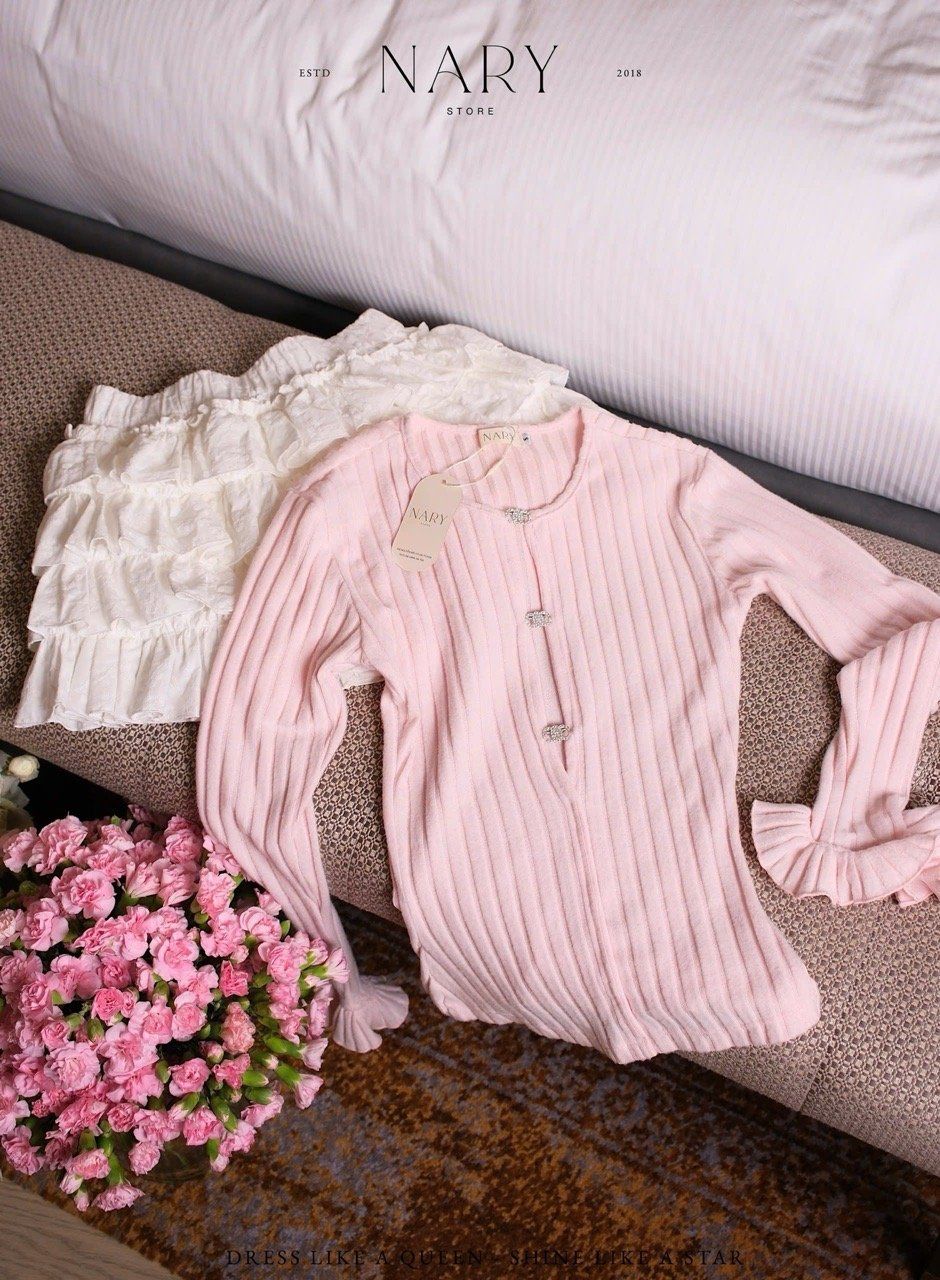 Áo TD Hở Ngực Đính Charm