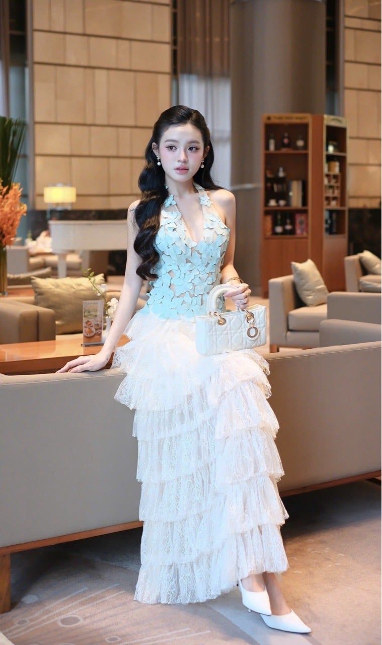 Áo Yếm Lưới Kết Hoa