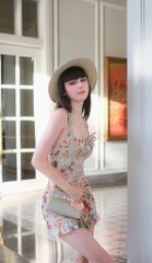 Đầm Yếm Nhúng Nền Hoa