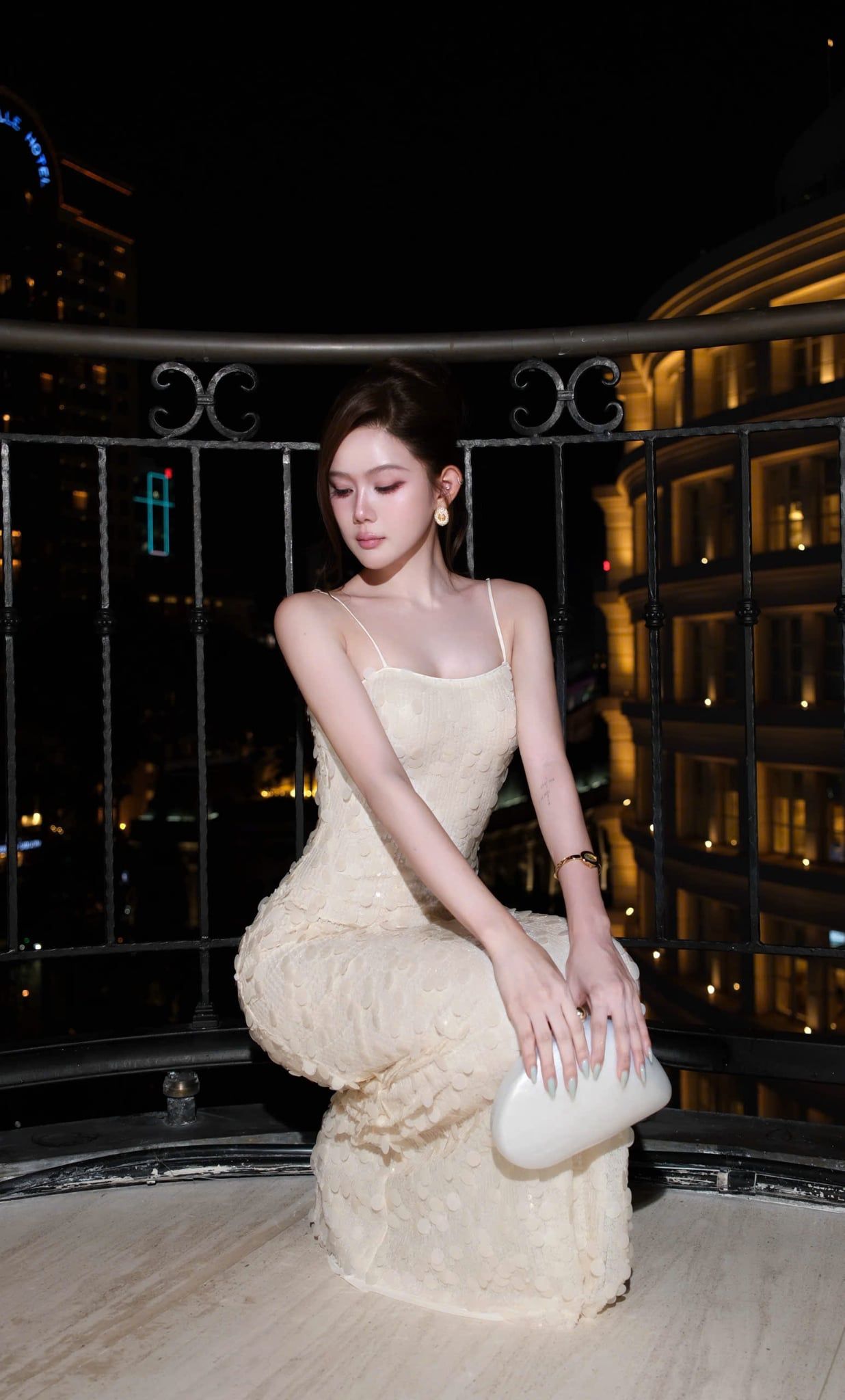Body Dài Kim Sa Ánh Ngọc