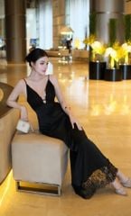 Đầm Lụa Cổ V Phối Ren
