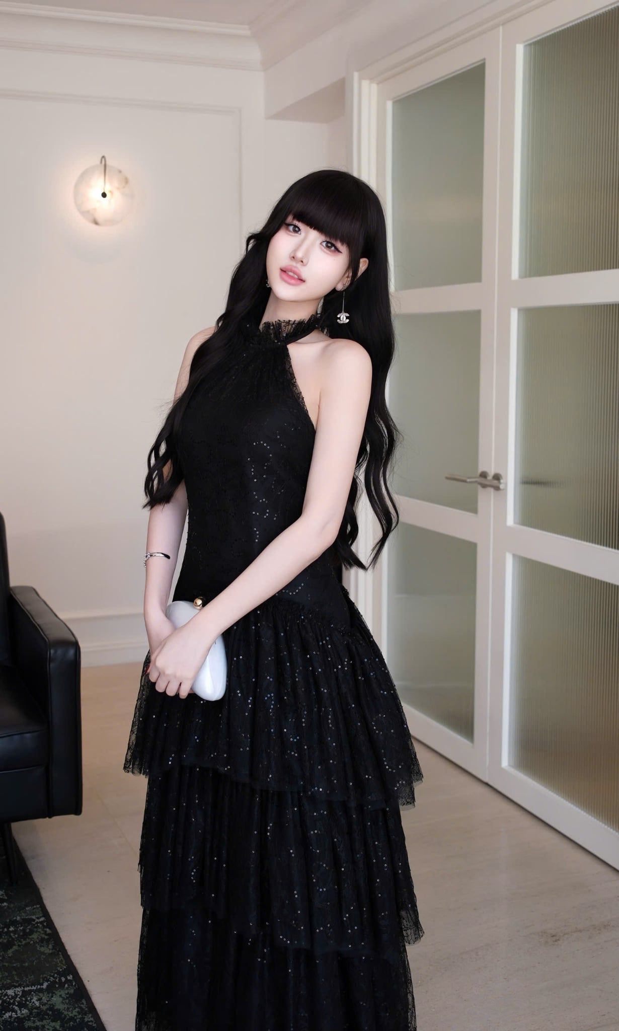 Đầm Cổ Yếm Ren Tầng