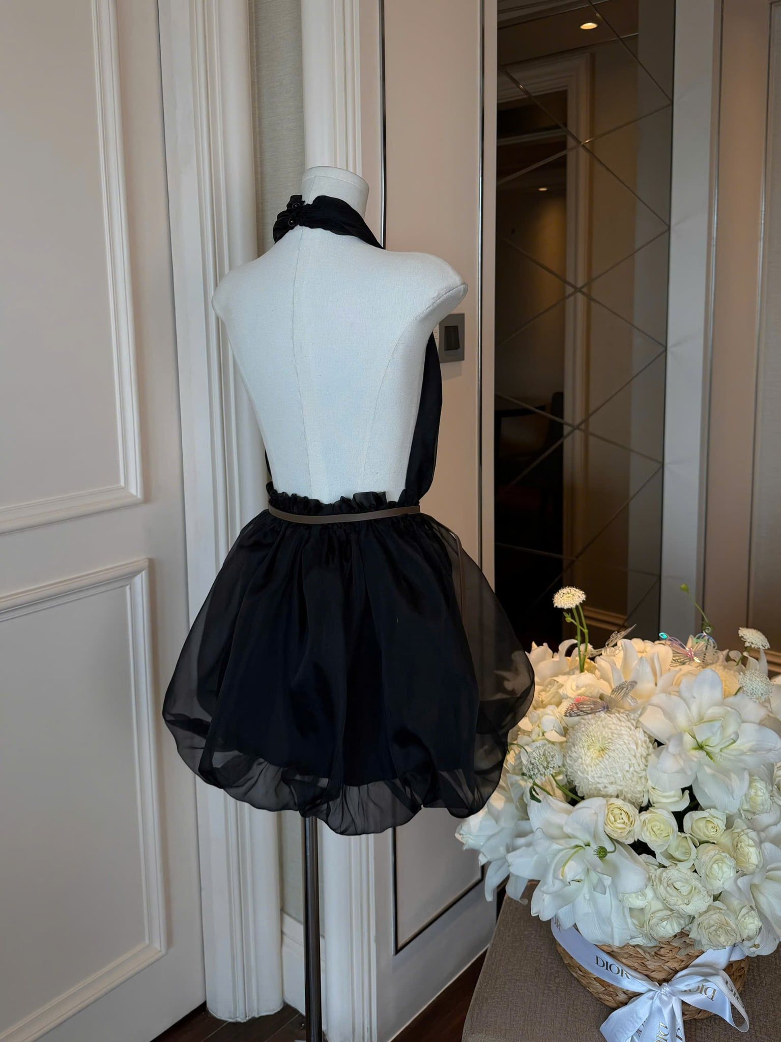 Đầm Yếm Voan Kèm Belt