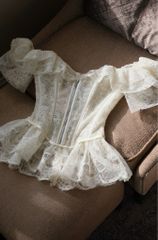 Áo Bẹt Vai Phối Ren Bèo