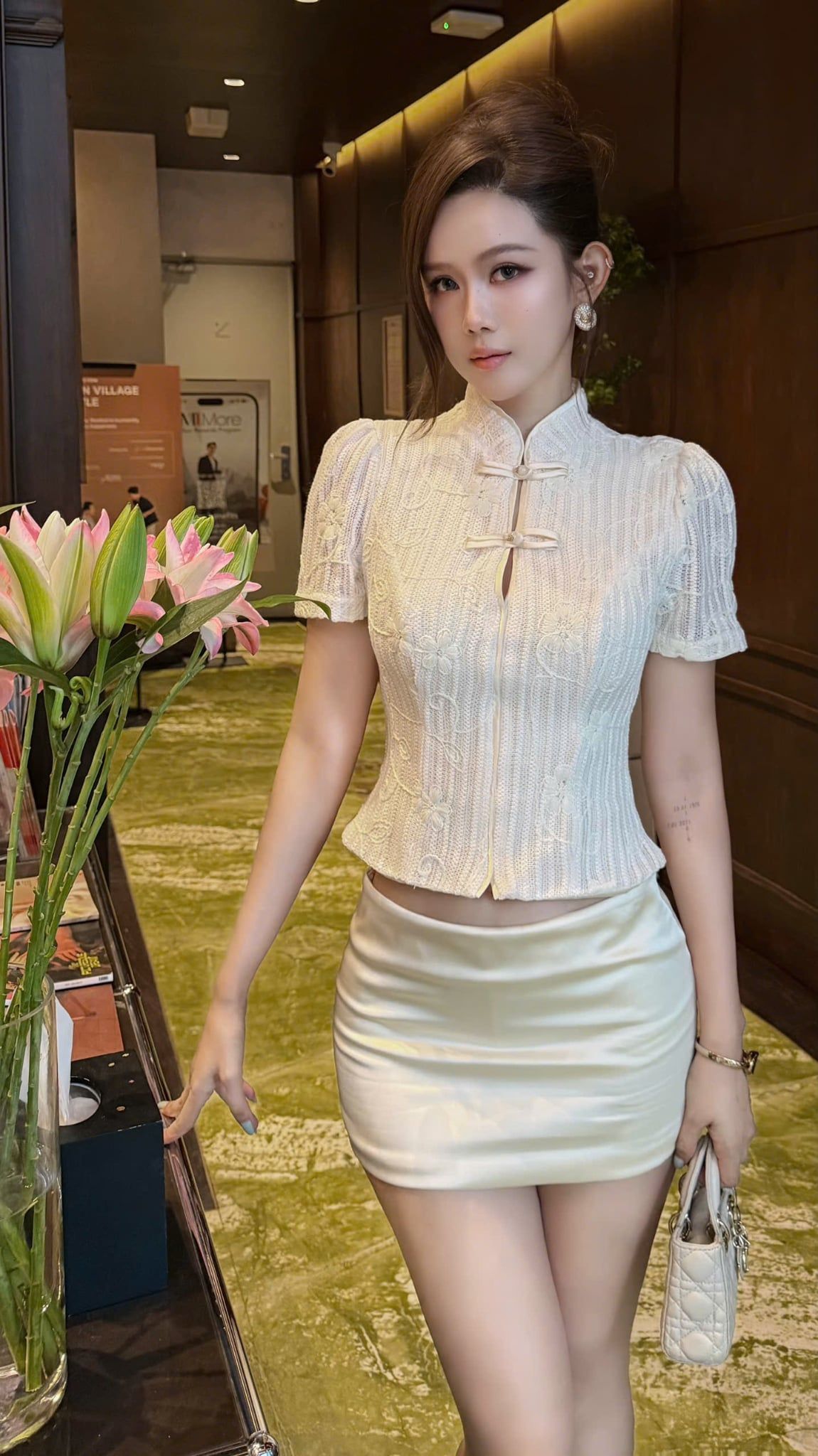 Set Ngọc Khuy Hoa Nổi