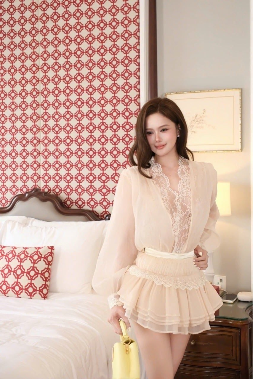 Set Voan CV Tầng Áo Phối Ren