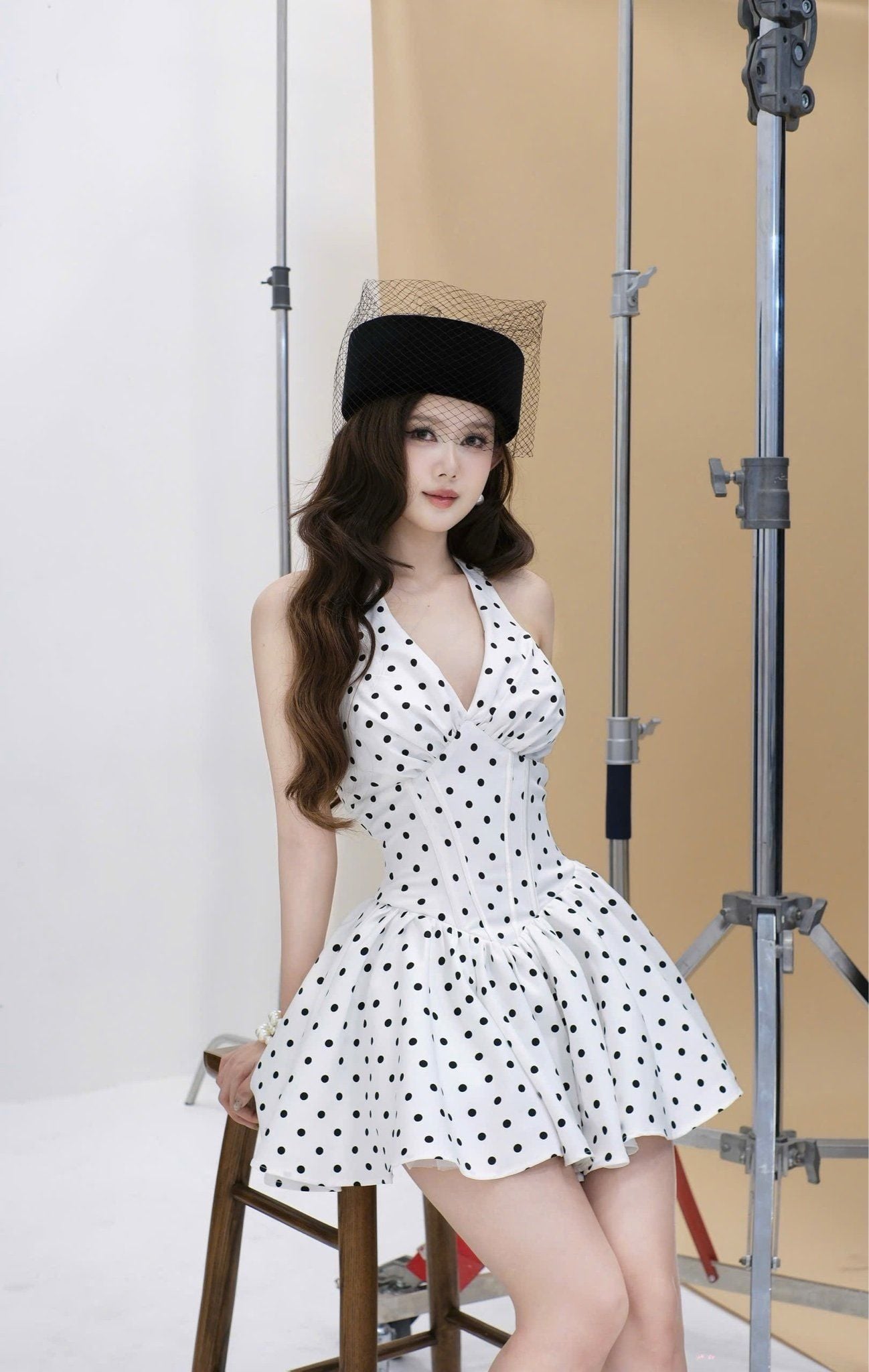 Đầm Yếm Xòe Nhúng Ngực