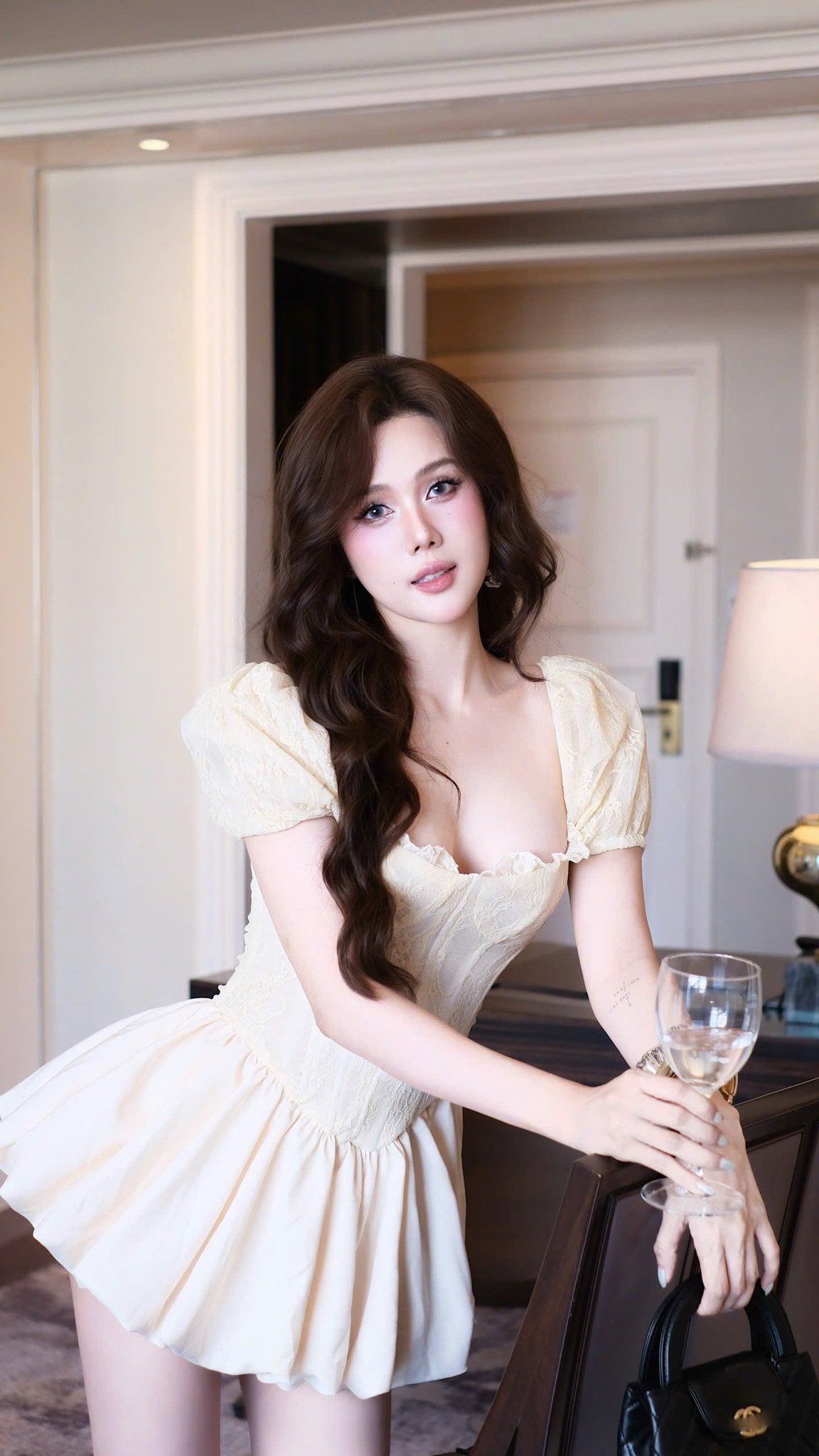 Đầm Ren Bí Tay Phồng