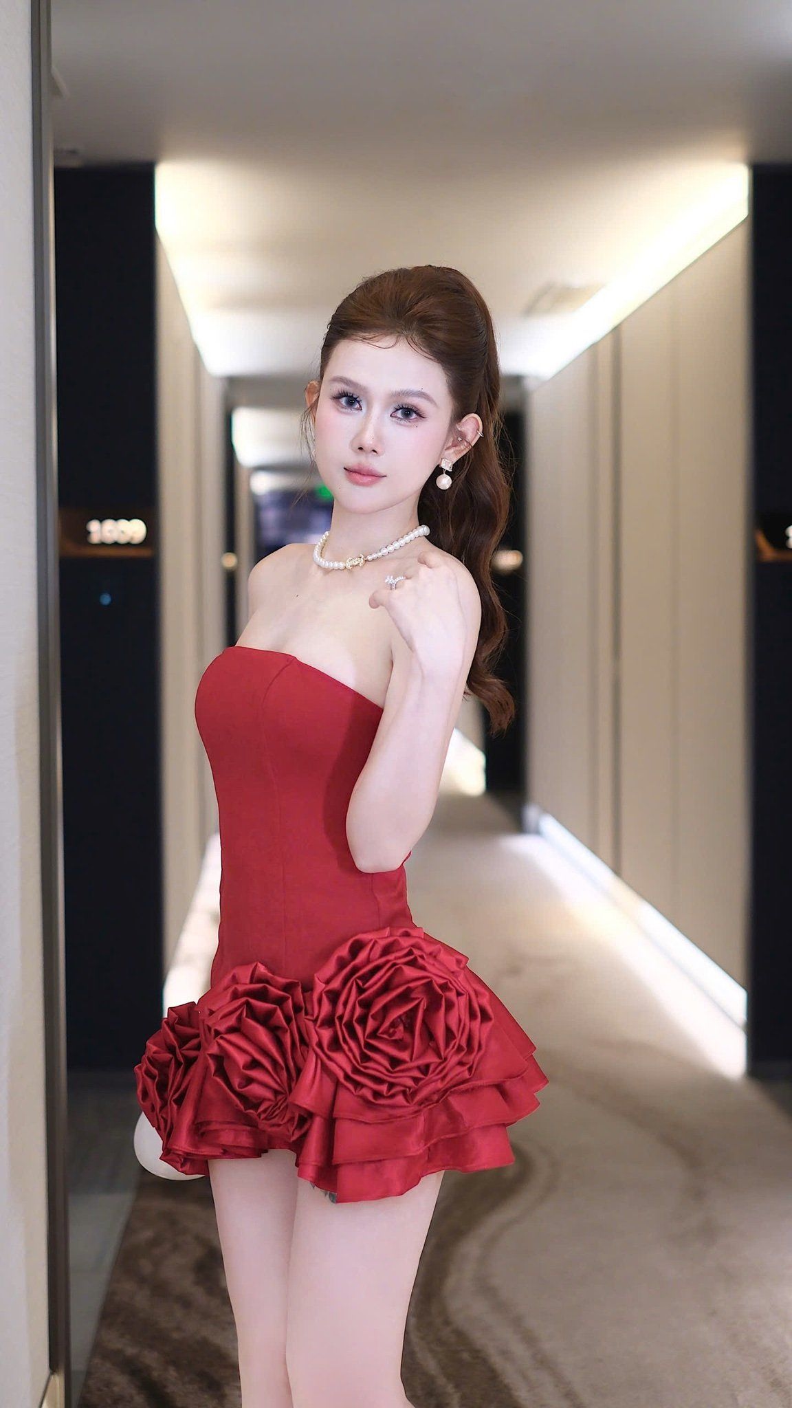 Đầm Cup Kết Hoa Tà Xéo