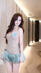 Đầm Lưới Kim Sa Kèm Hoa