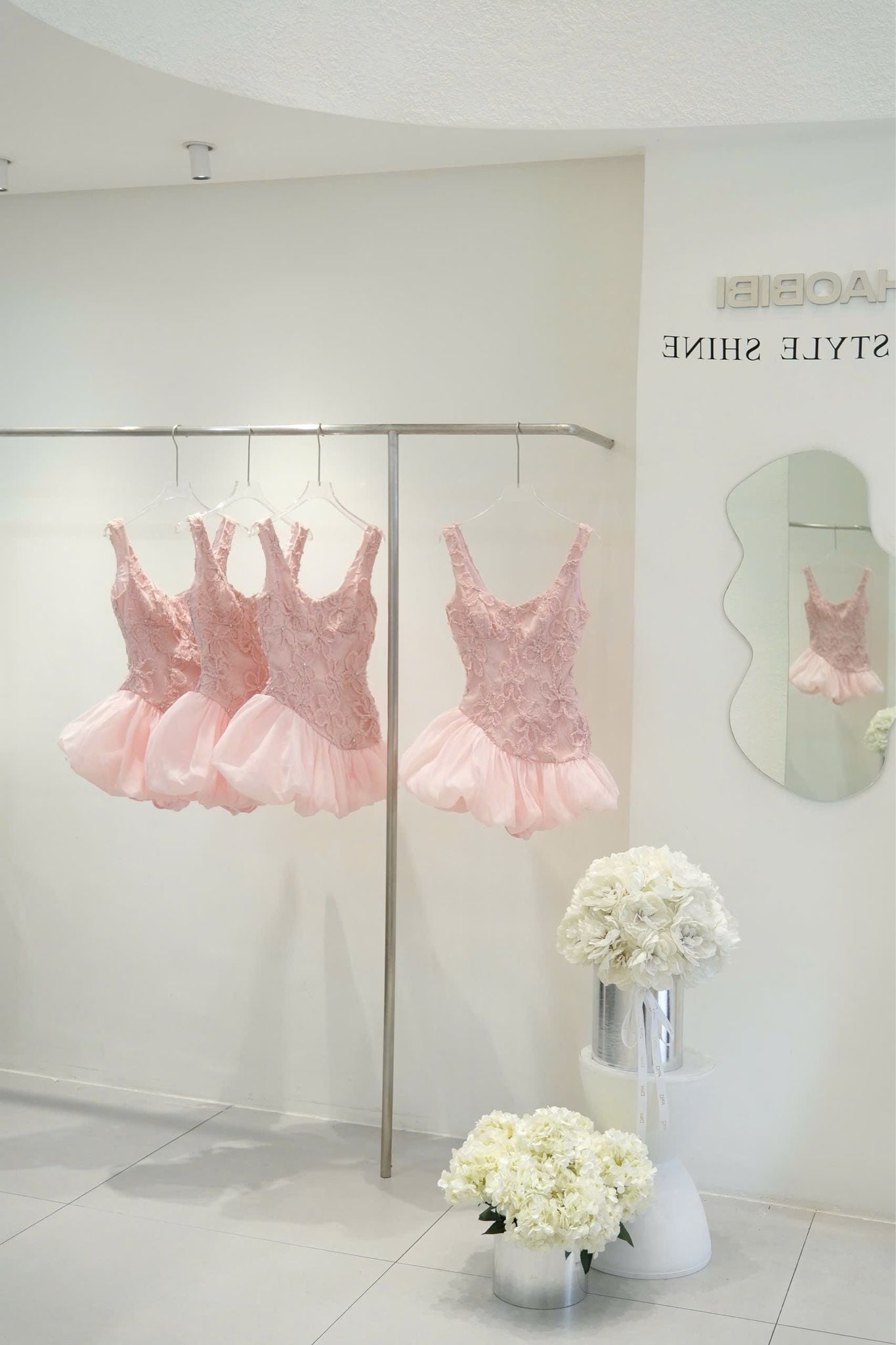 Đầm Tùng Bí Hoa Nổi