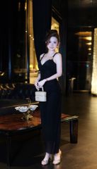 Đầm Lưới Cổ Tim Kèm Charm