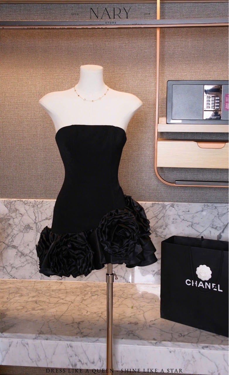 Đầm Cup Kết Hoa Tà Xéo