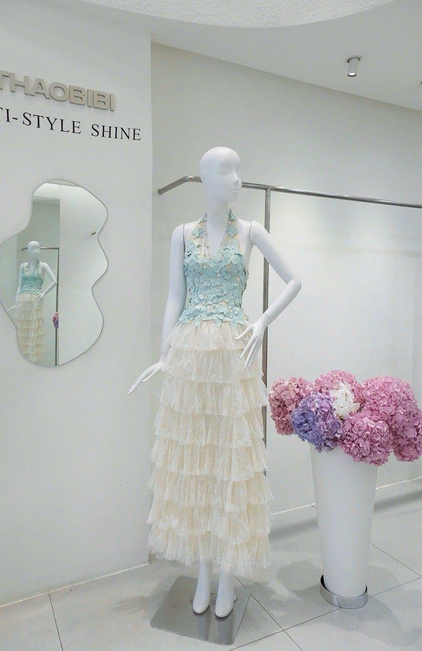 Áo Yếm Lưới Kết Hoa