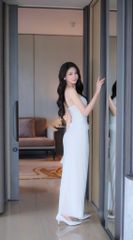 Đầm Lưới Xoắn Eo Kèm Hoa