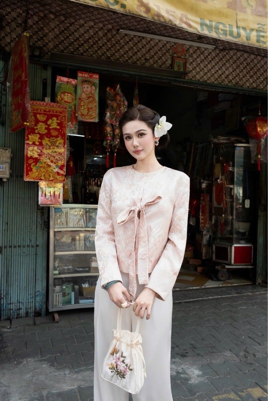 Set Xuân Nơ Thanh Nhã