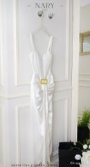 Đầm Lụa Xẻ Trước Kèm Charm