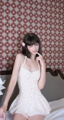 Đầm Yếm Hoa Nhí Viền Ren