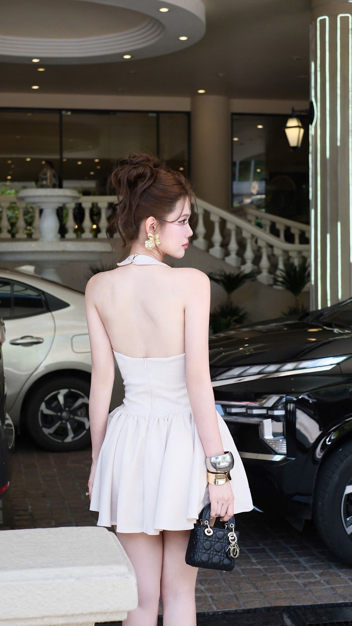 Đầm Yếm Xòe Nhúng Ngực