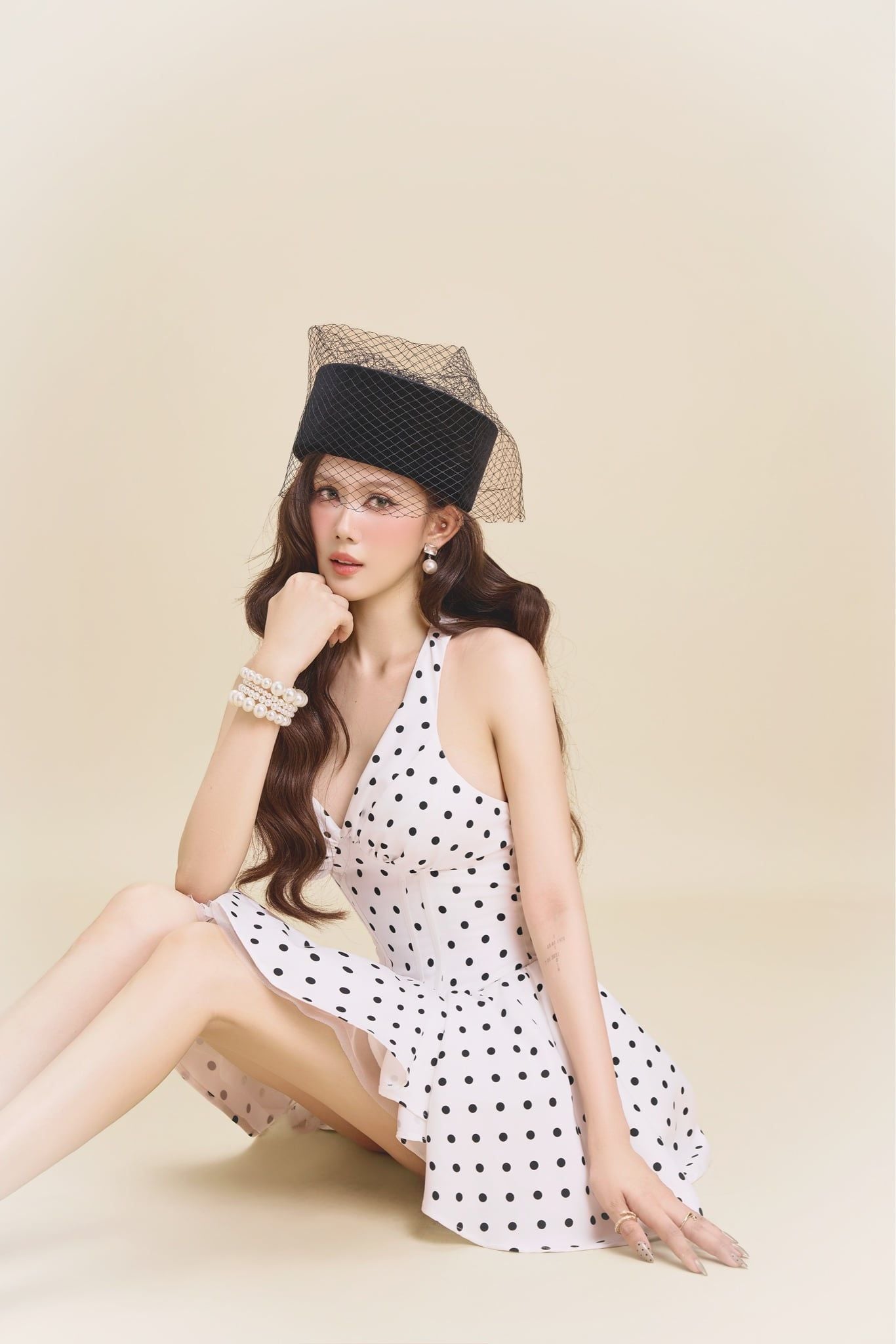 Đầm Yếm Xòe Nhúng Ngực