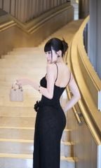 Đầm Lưới Xoắn Eo Kèm Hoa