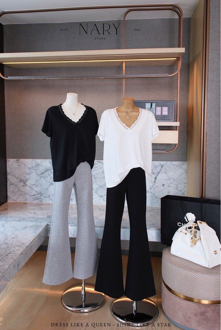 Set Áo Cổ V Quần Loe