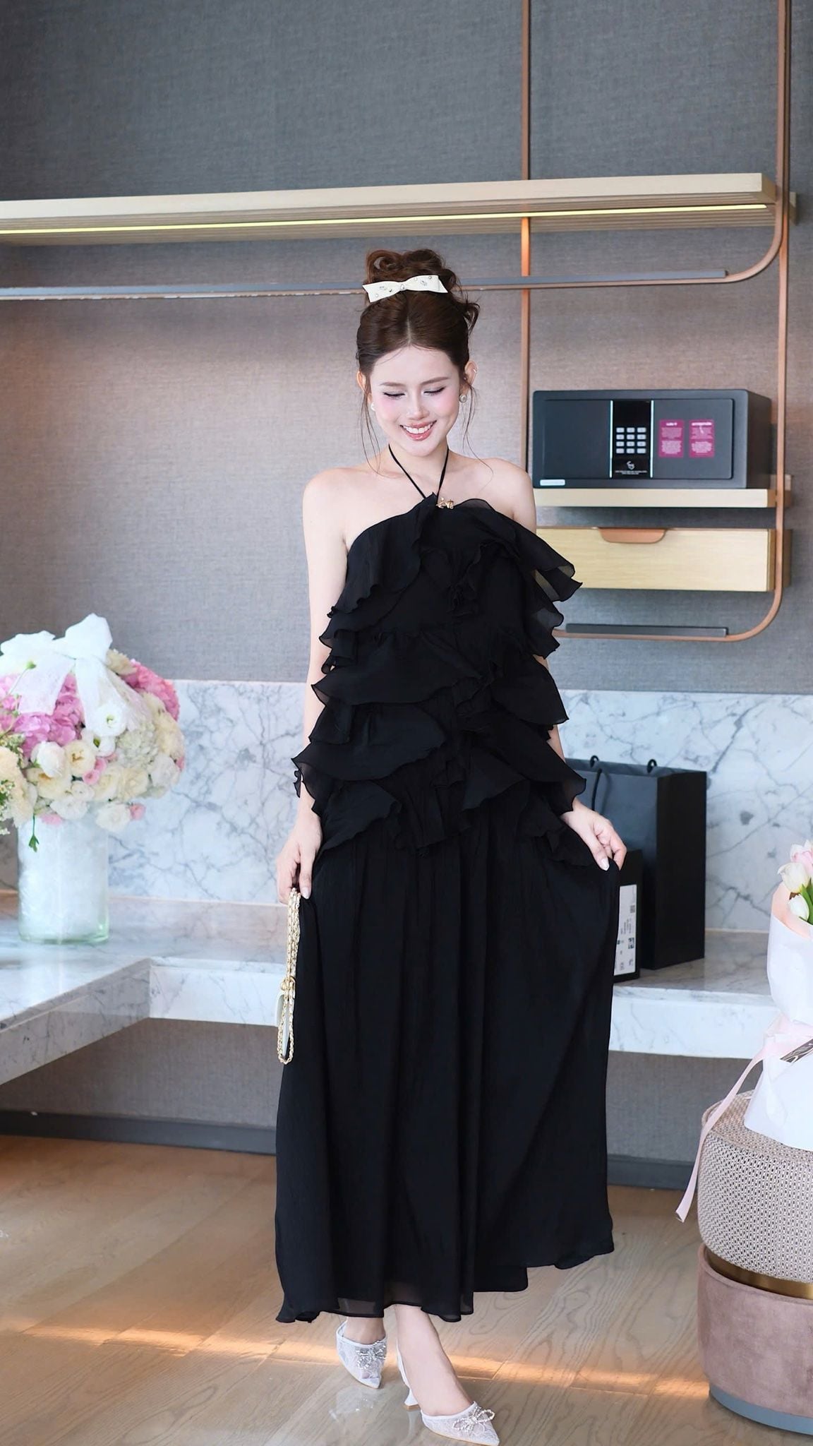 Đầm Yếm Voan Tầng Kèm Charm