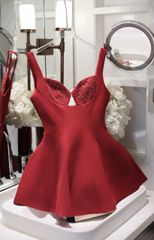 Đầm 2S Xòe Khoét Ngực