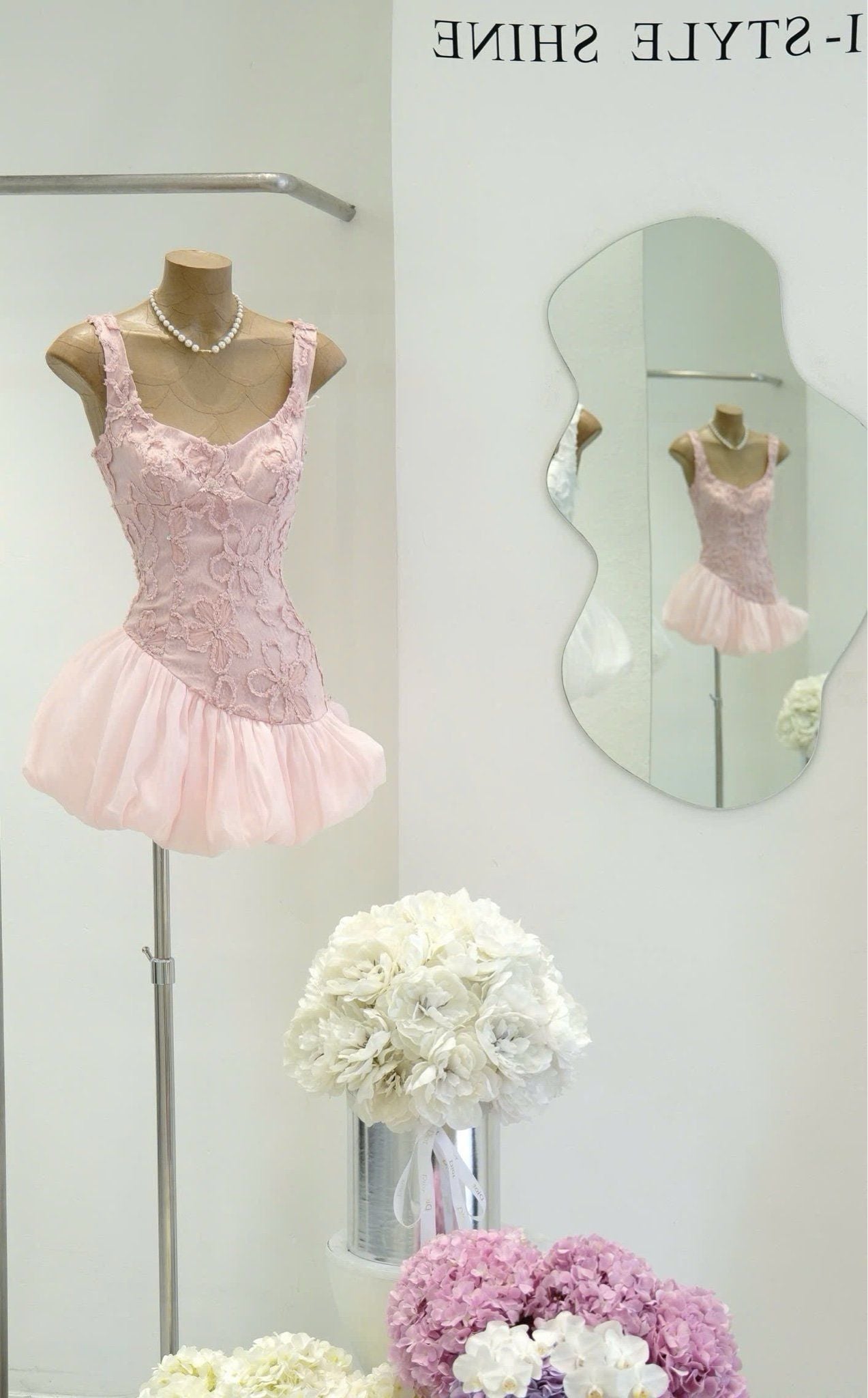 Đầm Tùng Bí Hoa Nổi