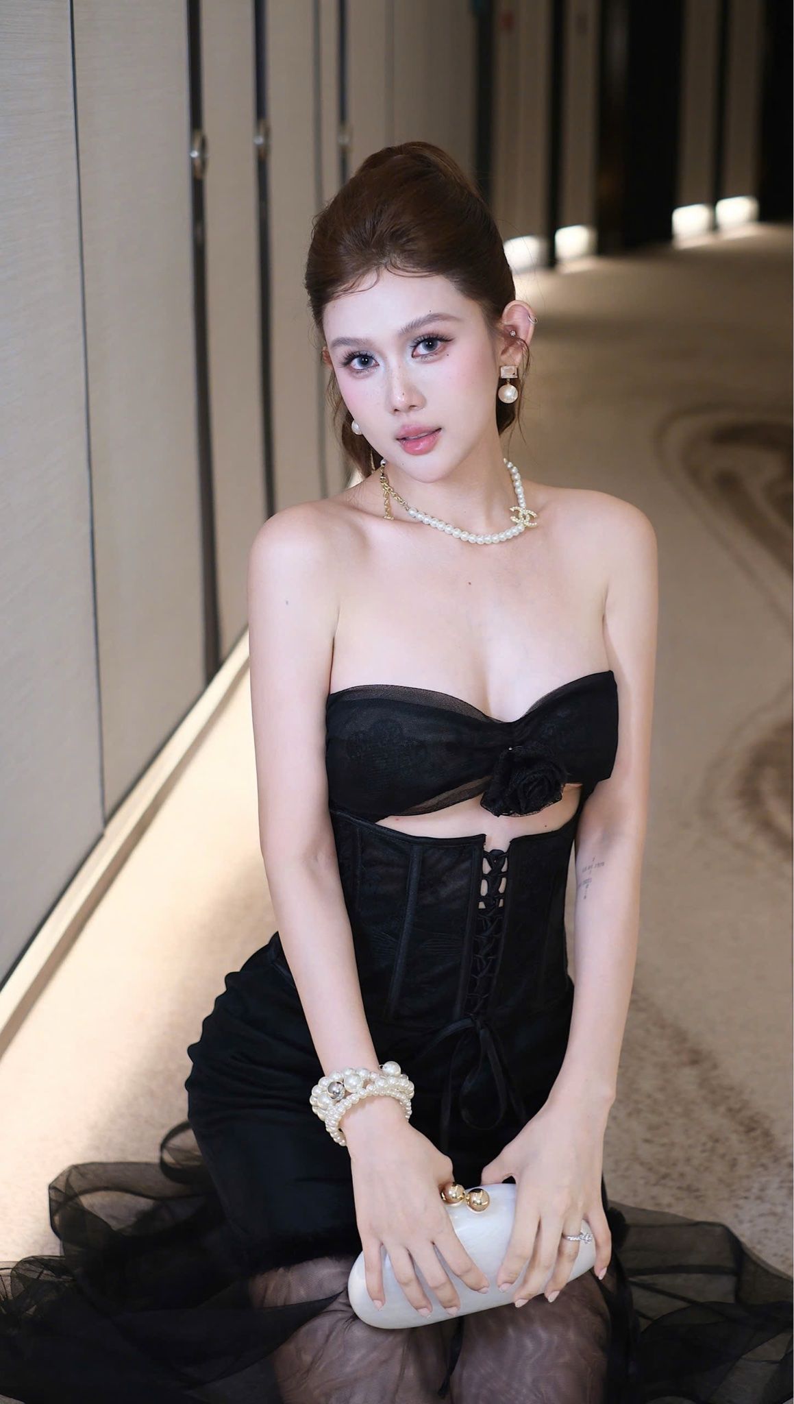 Đầm Cup Đuôi Cá Khoét Ngực