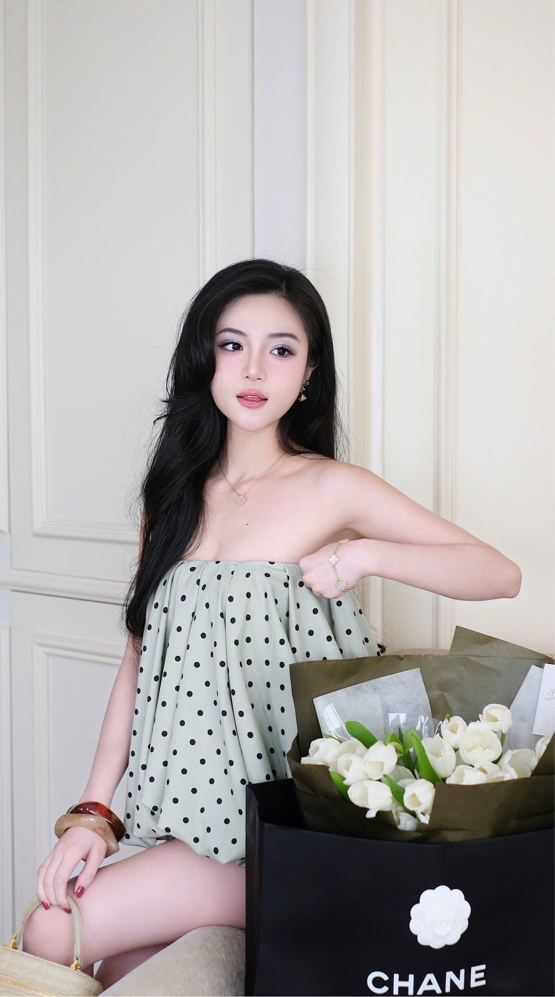 Áo Ống Bí Chấm Bi