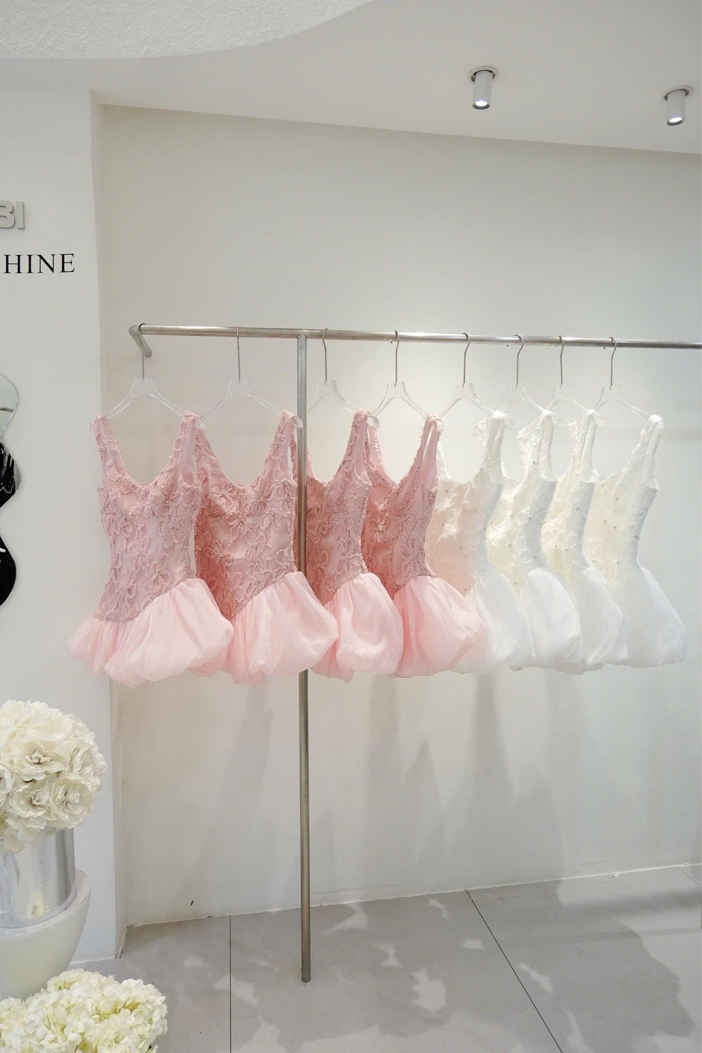 Đầm Tùng Bí Hoa Nổi