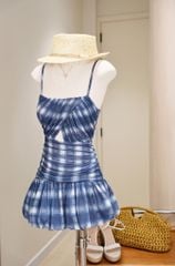 Đầm Bí Nhún Eo Khoét Ngực