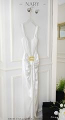 Đầm Lụa Xẻ Trước Kèm Charm