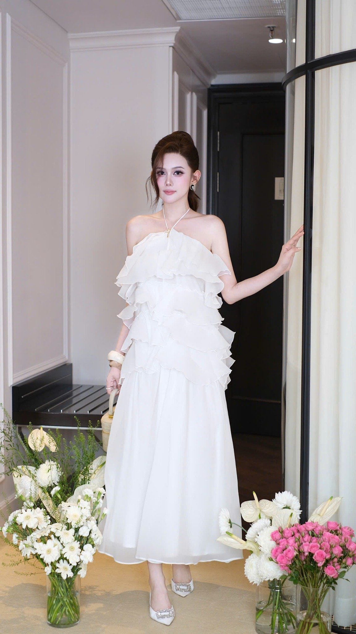 Đầm Yếm Voan Tầng Kèm Charm