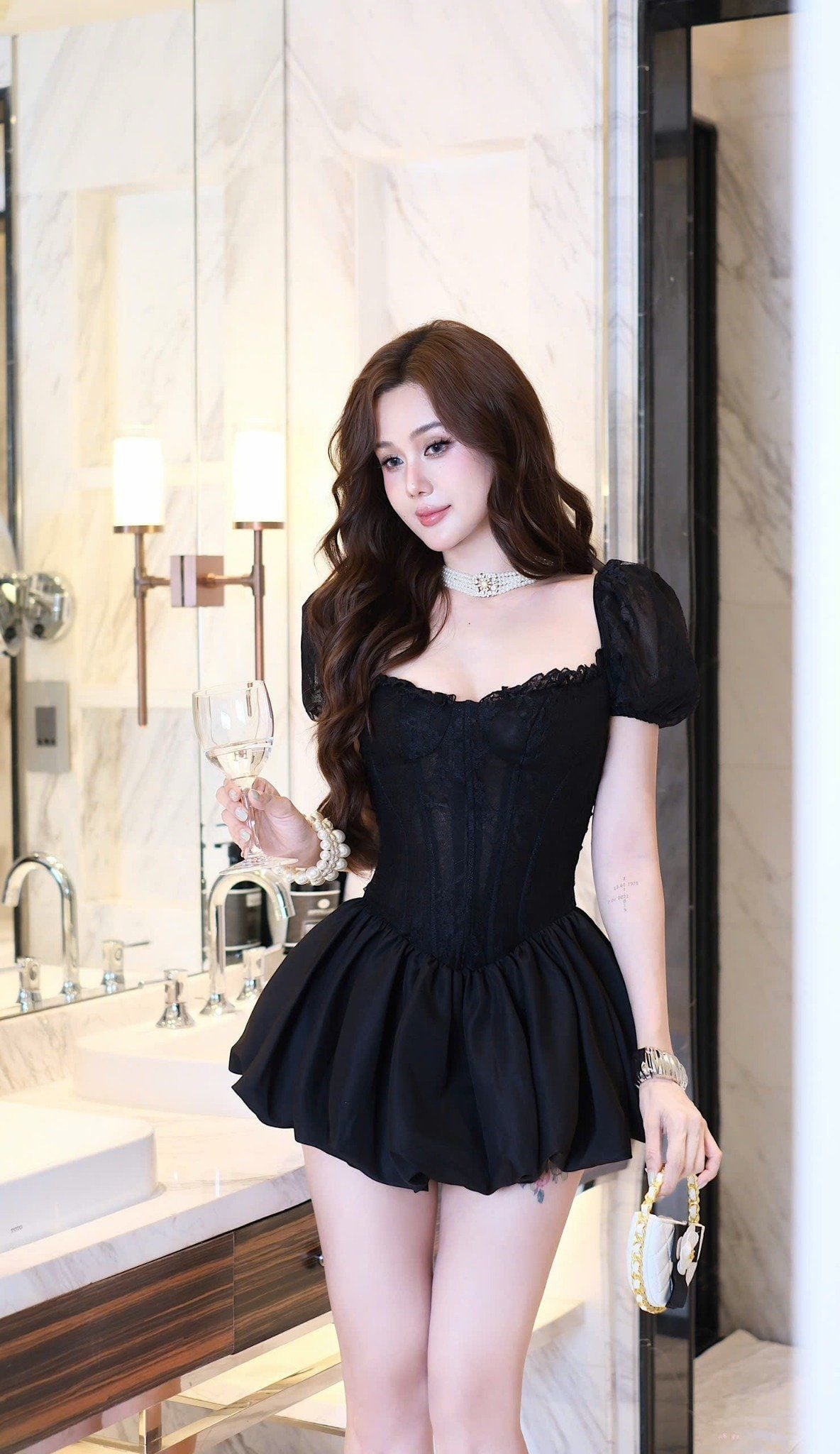 Đầm Ren Bí Tay Phồng