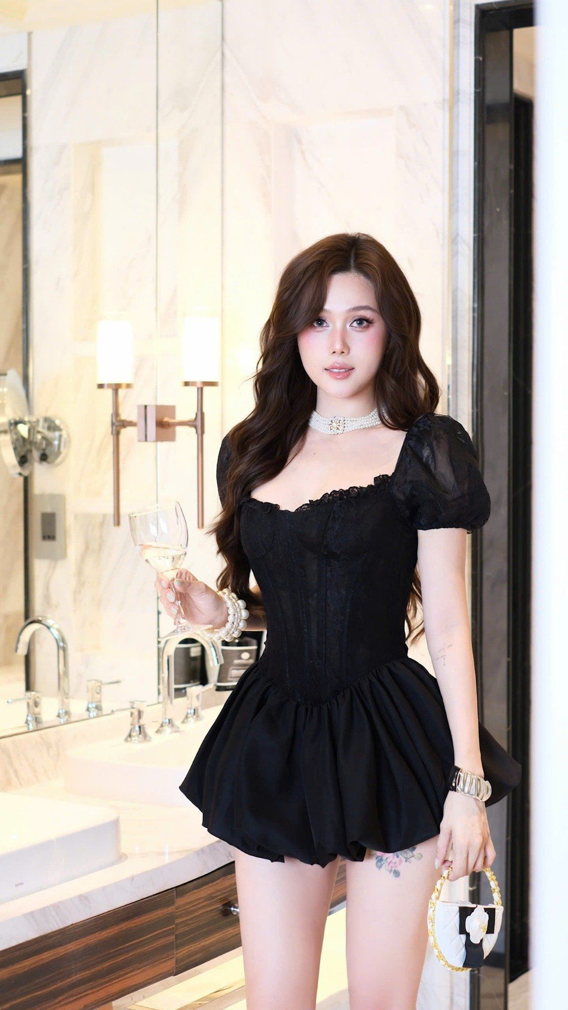 Đầm Ren Bí Tay Phồng