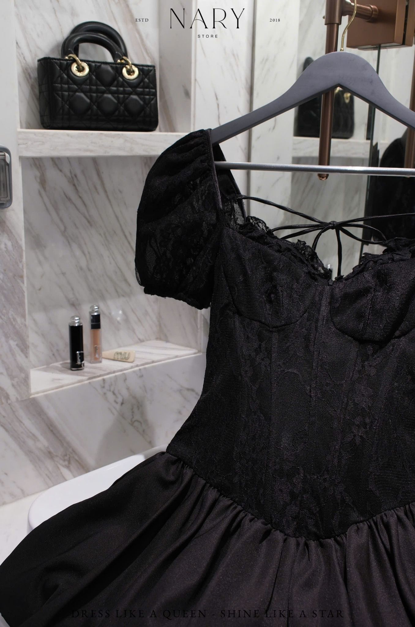 Đầm Ren Bí Tay Phồng