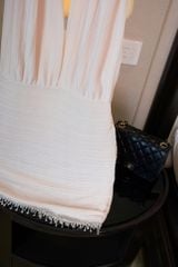 Đầm Hở Lưng Dập Ly Viền Đá